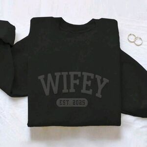 Black Wifey Crewneck Sweatshirt